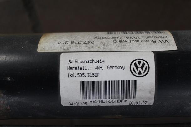 Foto: HINTERACHSE eines VW Golf 1.9 TDI