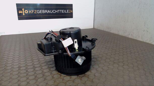 Foto: HEIZUNGSGEBLÄSE MIT WIDERSTAND eines Mercedes-Benz C 200 T Kompressor
