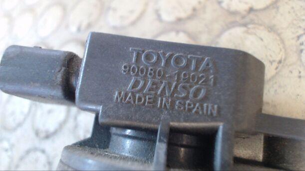 Foto: ZÜNDSPULE eines Toyota Yaris 1.0