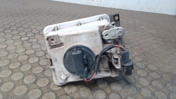 Foto: NEBELSCHEINWERFER LINKS eines Mitsubishi Galant GDI GLSi