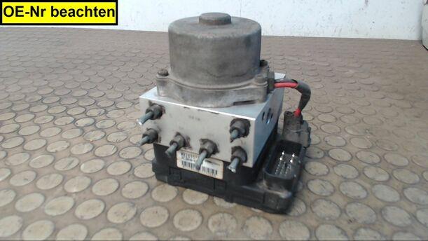 Foto: HAUPTBREMSAGGREGAT ABS eines Mitsubishi Galant GDI GLX