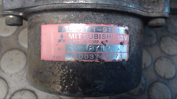 Foto: HAUPTBREMSAGGREGAT ABS eines Mitsubishi Galant GDI GLX