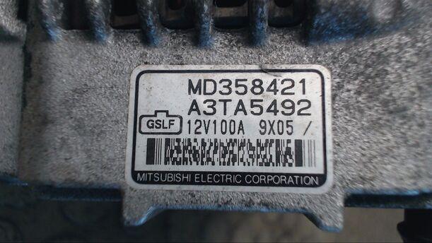 Foto: LICHTMASCHINE eines Mitsubishi Galant GDI GLSi