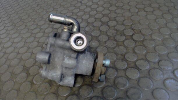 Foto: PUMPE SERVOLENKUNG eines Skoda Octavia 1.9 TDi