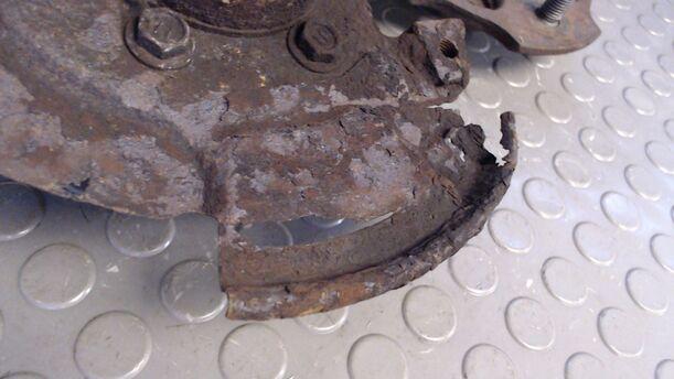 Foto: ACHSSCHENKEL VORN RECHTS eines Daihatsu Cuore groove up!