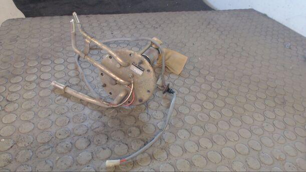 Foto: KRAFTSTOFFPUMPE eines Daihatsu Cuore groove up!
