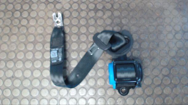Foto: SICHERHEITSGURT HINTEN RECHTS eines VW up! BlueMotion Technology groove up!