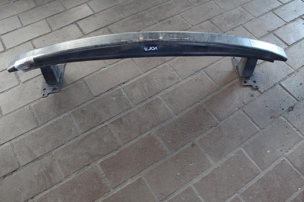 Foto: VERSTÄRKUNG VORN eines Seat Ibiza 1.2 12V groove up!