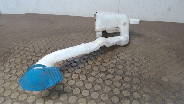 Foto: SCHEIBENWASCHBEHÄLTER eines Seat Ibiza 1.2 12V