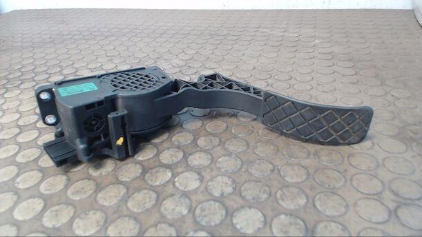 Foto: GASPEDAL eines Seat Ibiza 1.2 12V