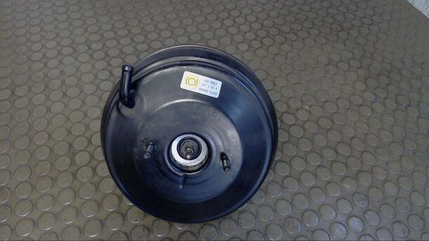 Foto: BREMSKRAFTVERSTÄRKER eines Nissan Almera 1.4 GLSi