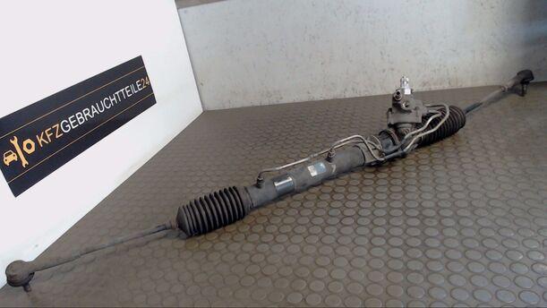 Foto: SERVOLENKUNG eines Nissan Almera 1.4 GLXi