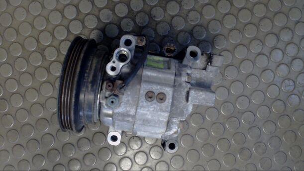 Foto: KOMPRESSOR KLIMAANLAGE eines Nissan Almera 1.4 GLSi