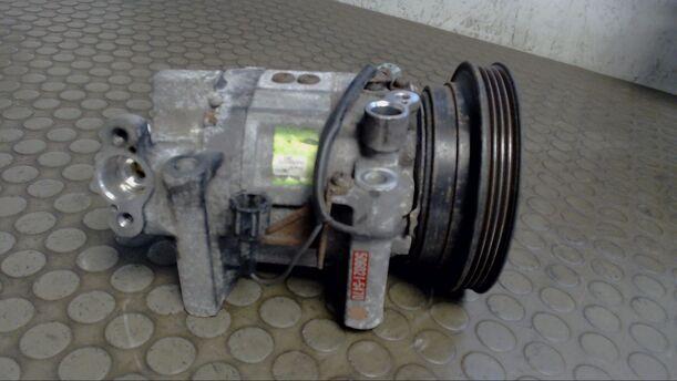 Foto: KOMPRESSOR KLIMAANLAGE eines Nissan Almera 1.4 GLSi