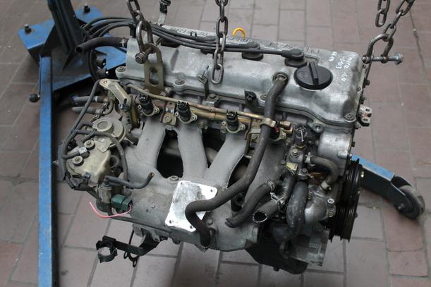 Foto: MOTOR GA14 DE eines Nissan Almera 1.4 GLXi
