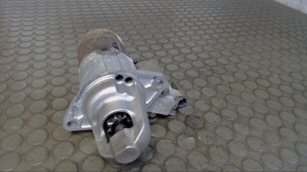 Foto: ANLASSER / STARTER eines Nissan Almera 1.4 GLSi