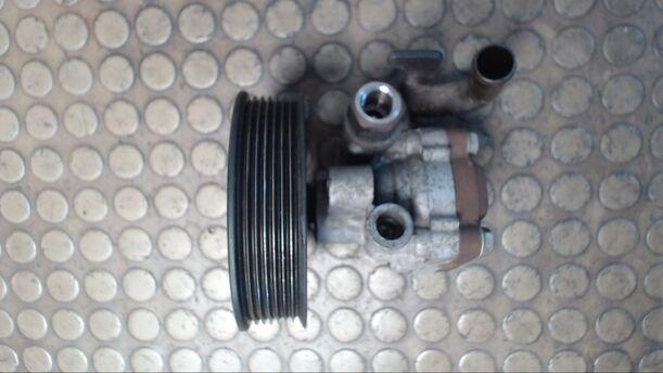 Foto: PUMPE SERVOLENKUNG eines Kia Sorento 2.5 CRDi GL