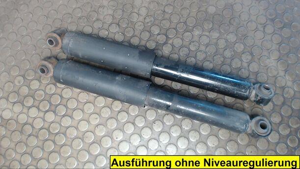Foto: STOSSDÄMPFERPAAR HINTEN eines Kia Sorento 2.5 CRDi