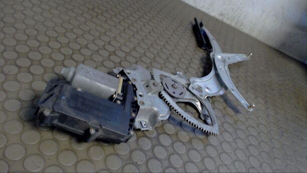 Foto: FENSTERHEBER ELEKTRISCH VORN RECHTS eines VW Passat Variant 2.0
