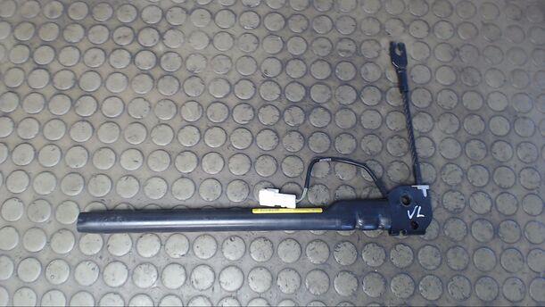 Foto: GURTSTRAFFER VORNE LINKS eines Renault Clio 1.5 dCi