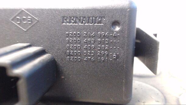 Foto: WARNBLINKSCHALTER eines Renault Clio 1.5 dCi