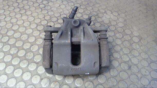 Foto: BREMSSATTEL VORNE LINKS eines Renault Clio 1.5 dCi