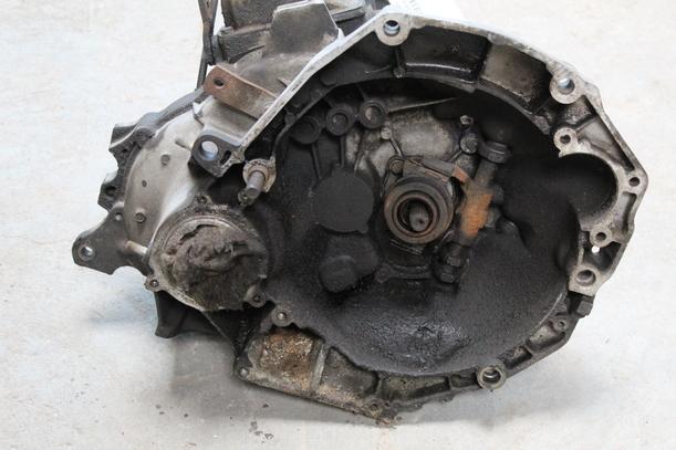 Foto: SCHALTGETRIEBE 4-GANG eines FIAT PANDA 900