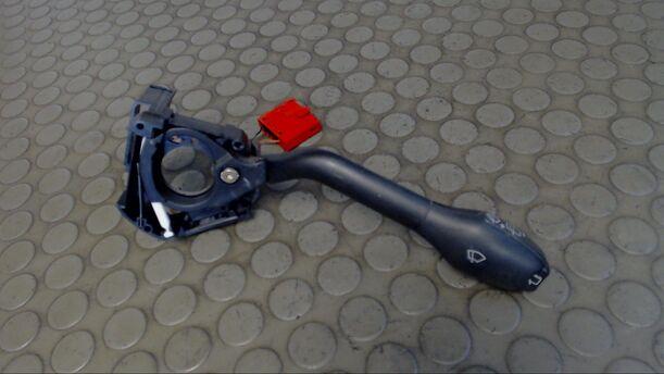 Foto: SCHEIBENWISCHERSCHALTER eines VW Lupo 1.4