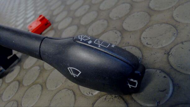 Foto: SCHEIBENWISCHERSCHALTER eines VW Lupo 1.4