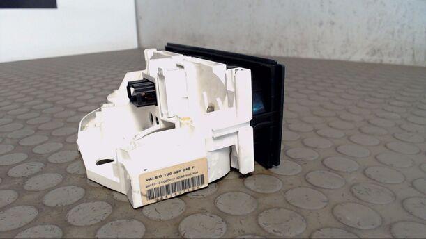 Foto: HEIZUNGSBETÄTIGUNG eines VW Lupo 1.4
