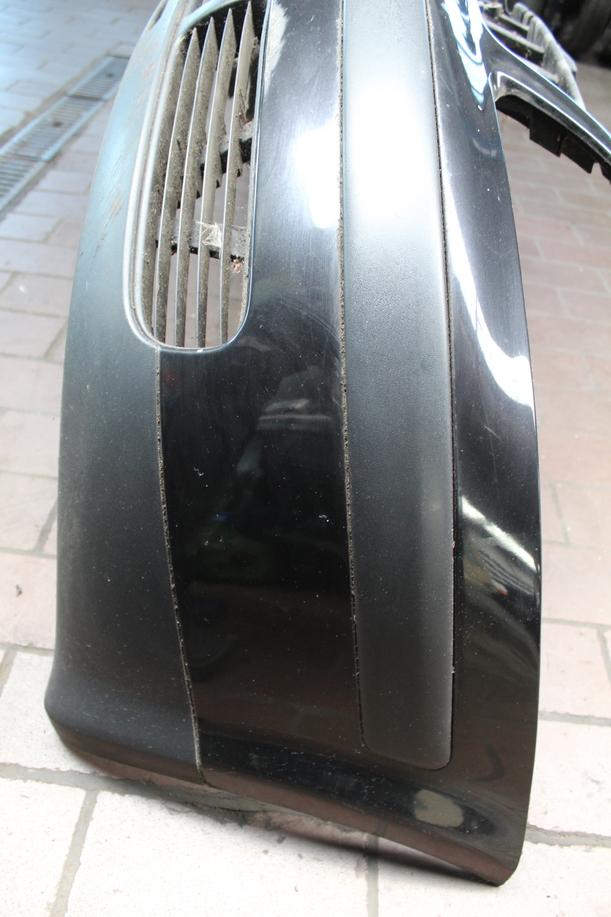 Foto: STOßSTANGE VORN eines VW Passat Variant 1.8 5V