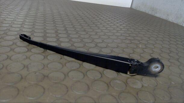 Foto: SCHEIBENWISCHERARM HINTEN eines VW Passat Variant 1.8 5V
