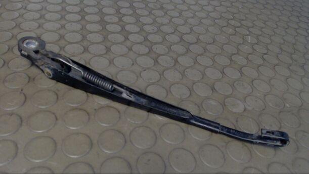 Foto: SCHEIBENWISCHERARM HINTEN eines VW Passat Variant 1.8 5V