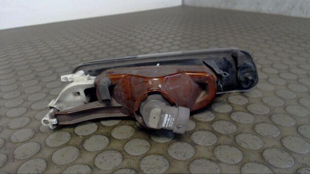 Foto: NEBELSCHEINWERFER LINKS eines BMW 318i