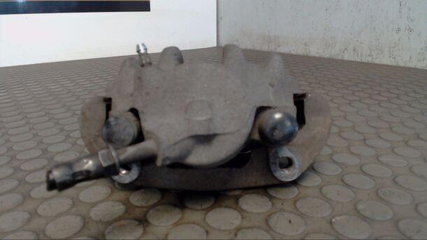 Foto: BREMSSATTEL VORN RECHTS eines BMW 318i