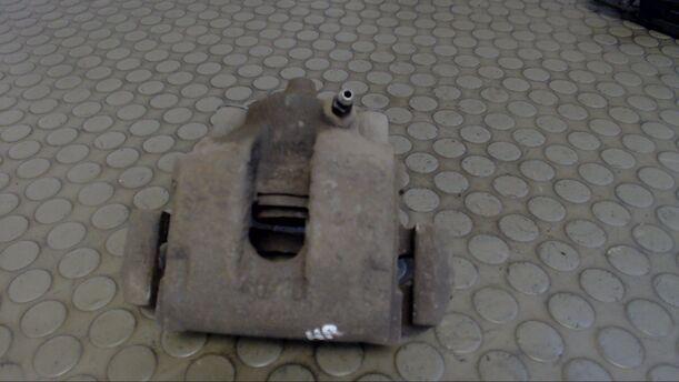 Foto: BREMSSATTEL HINTEN RECHTS eines BMW 318i