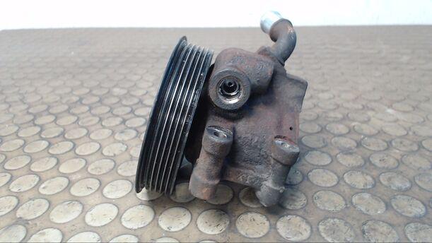 Foto: PUMPE SERVOLENKUNG eines Ford Ka