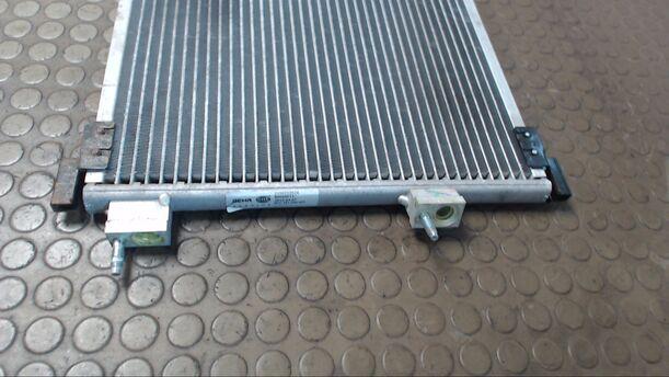 Foto: KONDENSATOR KLIMAANLAGE eines Ford Ka groove up!