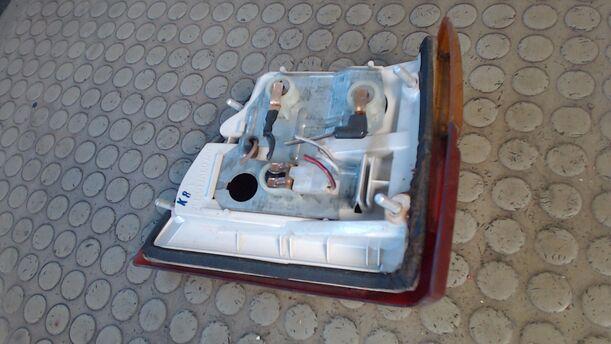 Foto: HECKLEUCHTE / RÜCKLEUCHTE LINKS eines FORD TAUNUS 2,0