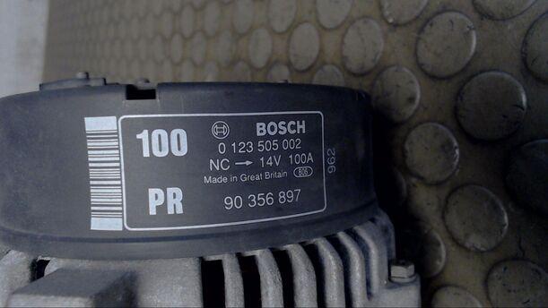 Foto: LICHTMASCHINE eines Opel Vectra 1.6 Caravan LX