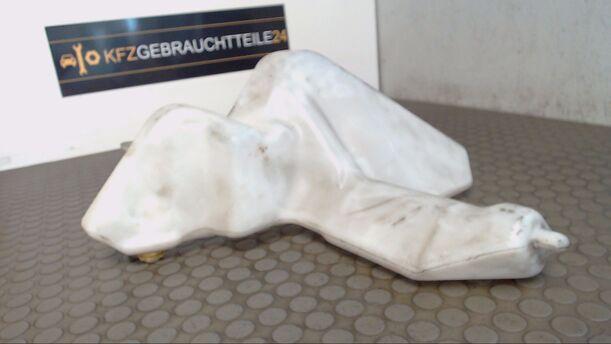 Foto: SCHEIBENWASCHBEHÄLTER eines Mercedes-Benz Vaneo CDI 1.7 LX
