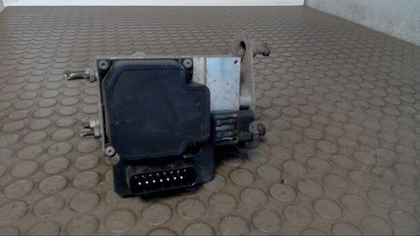 Foto: HAUPTBREMSAGGREGAT ABS eines Mercedes-Benz Vaneo CDI 1.7 LX
