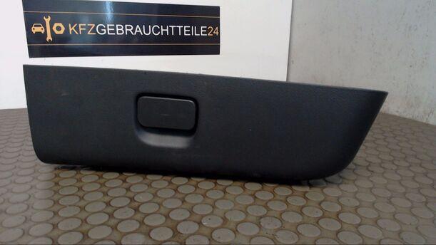 Foto: HANDSCHUHFACH eines Mercedes-Benz Vaneo CDI 1.7 LX