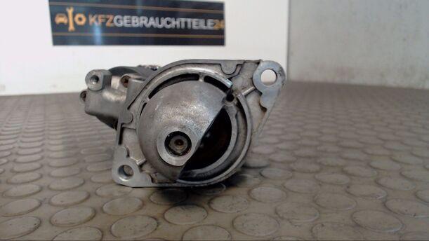 Foto: ANLASSER / STARTER BOSCH eines Saab 900 2.5 V6 (Automatik) SE