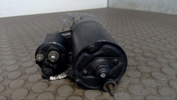 Foto: ANLASSER / STARTER BOSCH eines Saab 900 2.5 V6 (Automatik) SE