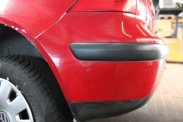 Foto: STOSSFÄNGER/ STOßSTANGE HINTEN eines VW Golf 1.9 TDI LX