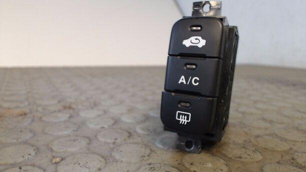 Foto: SCHALTER eines Honda Civic 1.6i LX