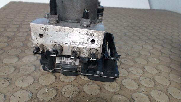 Foto: HAUPTBREMSAGGREGAT ABS eines Peugeot 307 90 LX