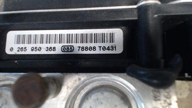 Foto: HAUPTBREMSAGGREGAT ABS eines Peugeot 307 90 LX