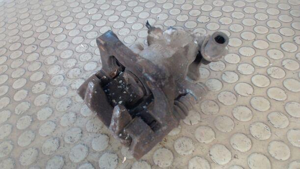 Foto: BREMSSATTEL HINTEN RECHTS eines Peugeot 307 90 GLX